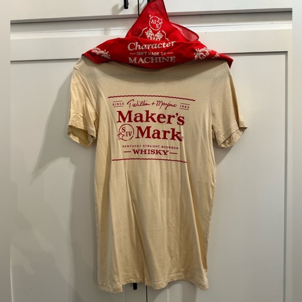 MAKERS MARK Shirt & handkerchief
